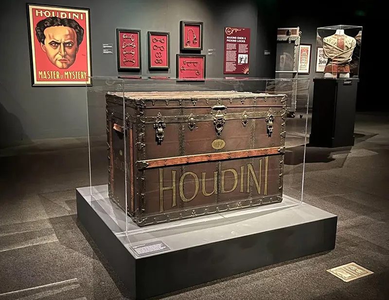 Houdini Box